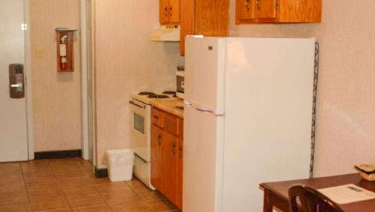 Traveller'S Inn Prince Edward Island ซัมเมอร์ไซด์ ภายนอก รูปภาพ