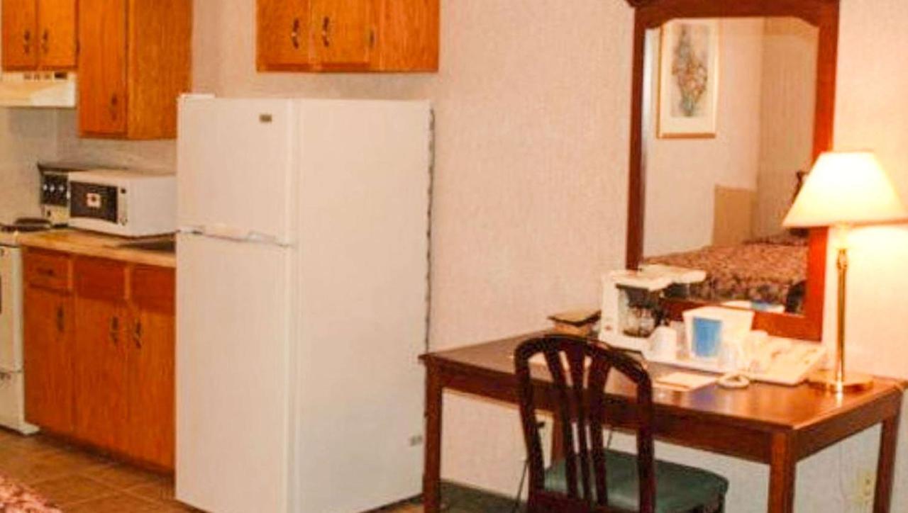 Traveller'S Inn Prince Edward Island ซัมเมอร์ไซด์ ภายนอก รูปภาพ